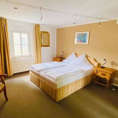 Erbgericht Szálloda